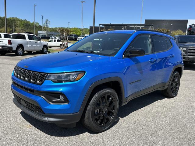 2025 Jeep Compass COMPASS LATITUDE 4X4