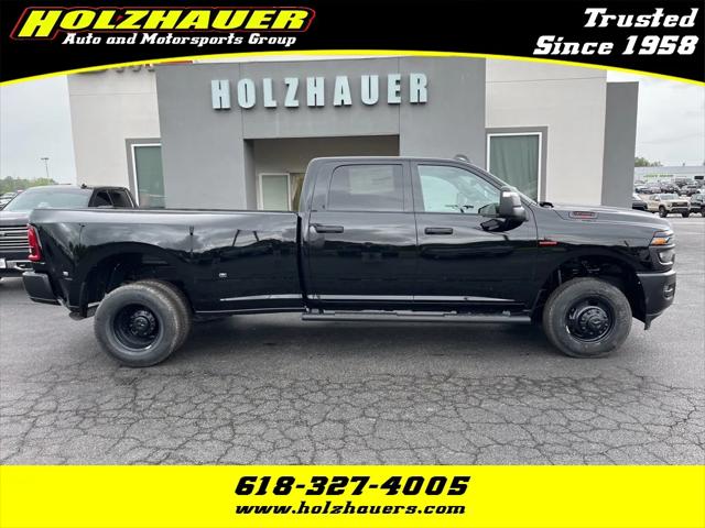 2025 RAM Ram 3500 RAM 3500 TRADESMAN CREW CAB 4X4 8 BOX