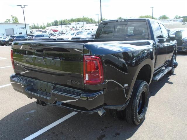 2025 RAM Ram 3500 RAM 3500 BIG HORN CREW CAB 4X4 8 BOX
