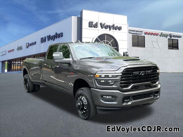 2025 RAM Ram 3500 RAM 3500 LARAMIE CREW CAB 4X4 8 BOX