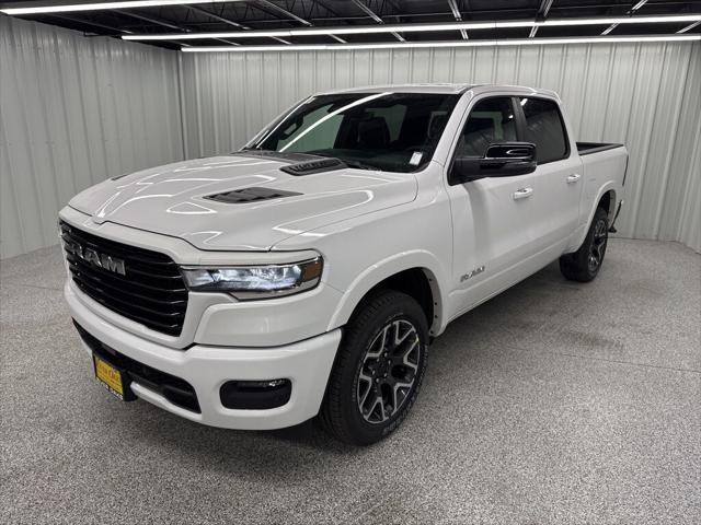2025 RAM Ram 1500 RAM 1500 LARAMIE CREW CAB 4X4 57 BOX