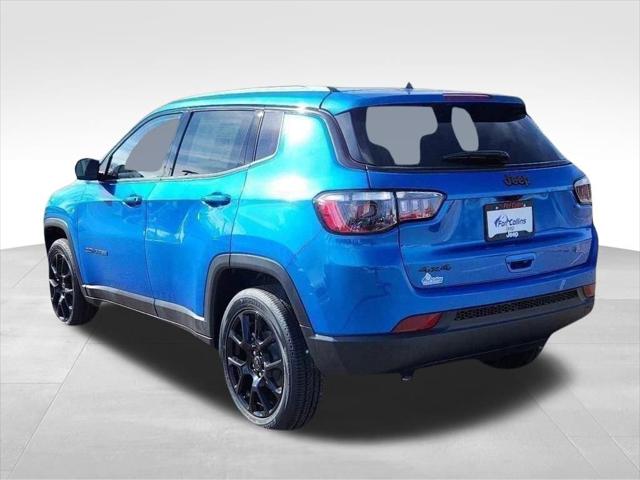 2025 Jeep Compass COMPASS LATITUDE 4X4