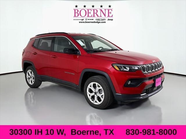2025 Jeep Compass COMPASS LATITUDE 4X4