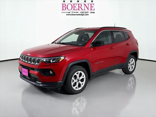 2025 Jeep Compass COMPASS LATITUDE 4X4