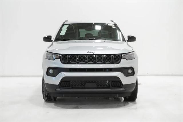 2025 Jeep Compass COMPASS LATITUDE 4X4