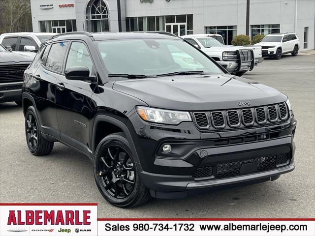2025 Jeep Compass COMPASS LATITUDE 4X4