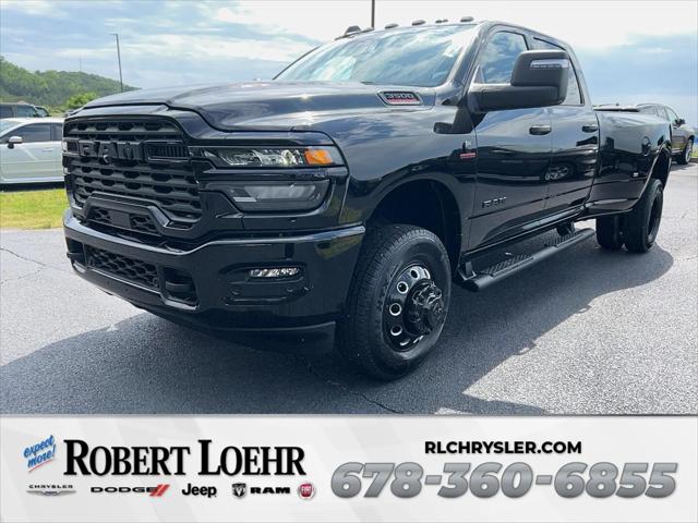 2025 RAM Ram 3500 RAM 3500 BIG HORN CREW CAB 4X4 8 BOX