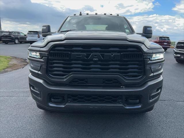 2025 RAM Ram 3500 RAM 3500 BIG HORN CREW CAB 4X4 8 BOX