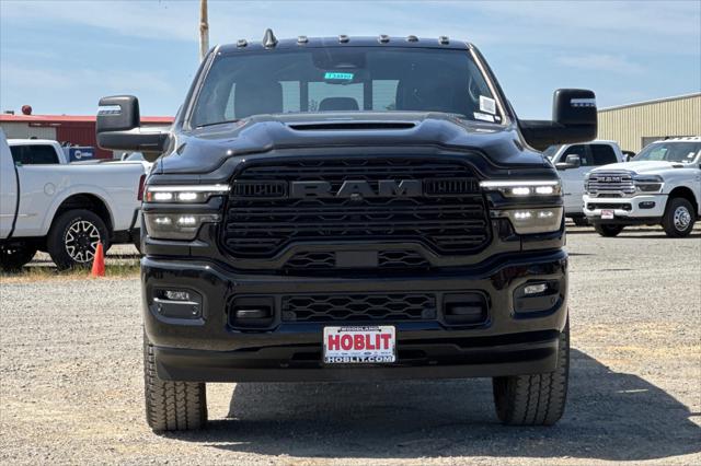 2025 RAM Ram 2500 RAM 2500 LARAMIE MEGA CAB 4X4 64 BOX