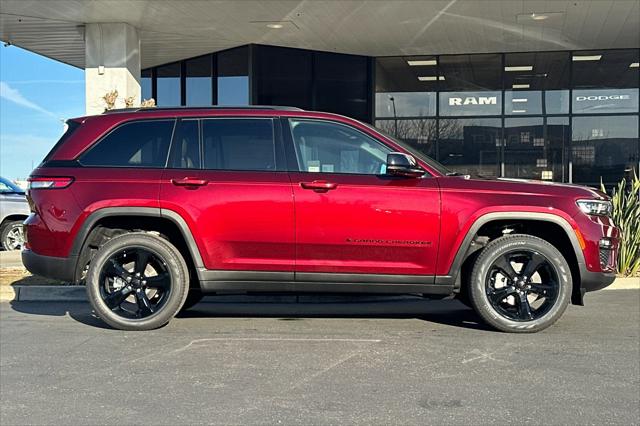 2025 Jeep Grand Cherokee GRAND CHEROKEE LIMITED 4X4