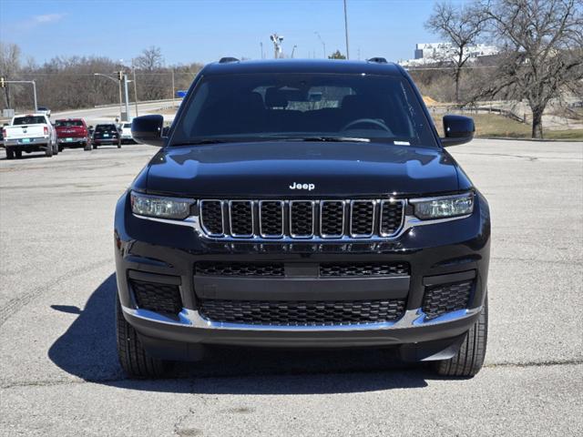2025 Jeep Grand Cherokee GRAND CHEROKEE L LAREDO X 4X2