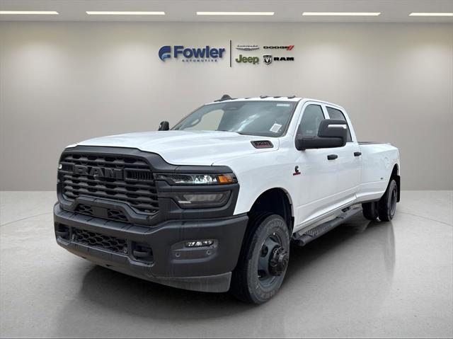 2025 RAM Ram 3500 RAM 3500 TRADESMAN CREW CAB 4X4 8 BOX