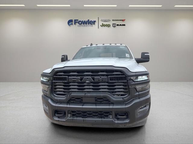 2025 RAM Ram 3500 RAM 3500 TRADESMAN CREW CAB 4X4 8 BOX