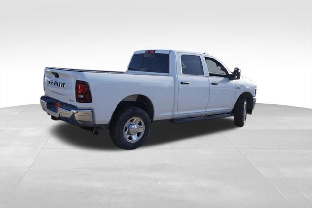 2025 RAM Ram 3500 RAM 3500 TRADESMAN CREW CAB 4X4 64 BOX