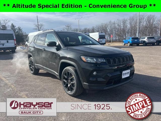 2025 Jeep Compass COMPASS LATITUDE 4X4