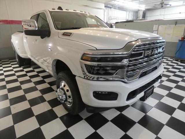2025 RAM Ram 3500 RAM 3500 LIMITED LONGHORN MEGA CAB 4X4 64 BOX