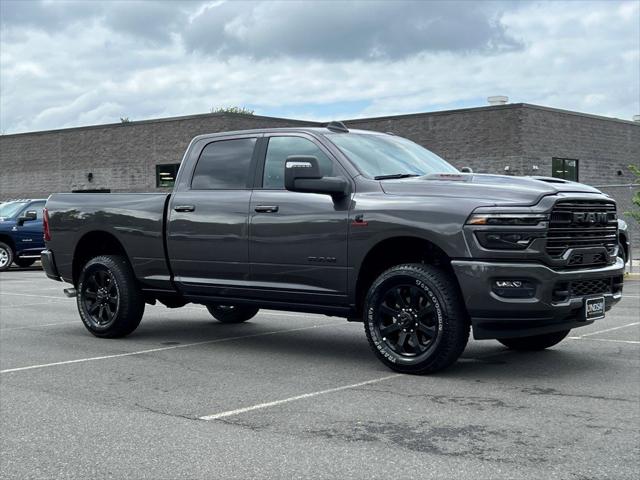 2025 RAM Ram 3500 RAM 3500 LARAMIE CREW CAB 4X4 64 BOX