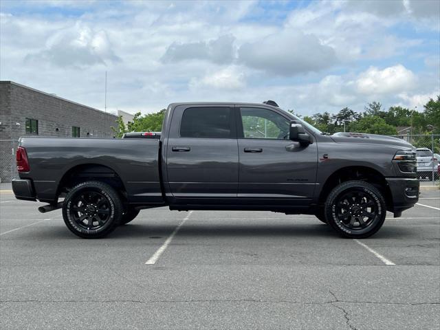 2025 RAM Ram 3500 RAM 3500 LARAMIE CREW CAB 4X4 64 BOX