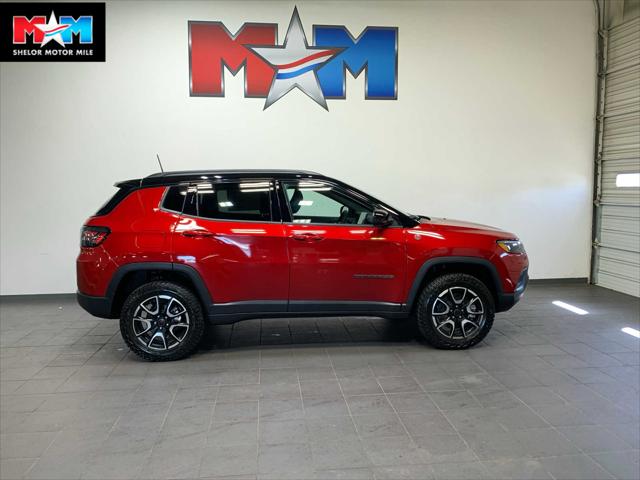 2025 Jeep Compass COMPASS TRAILHAWK 4X4