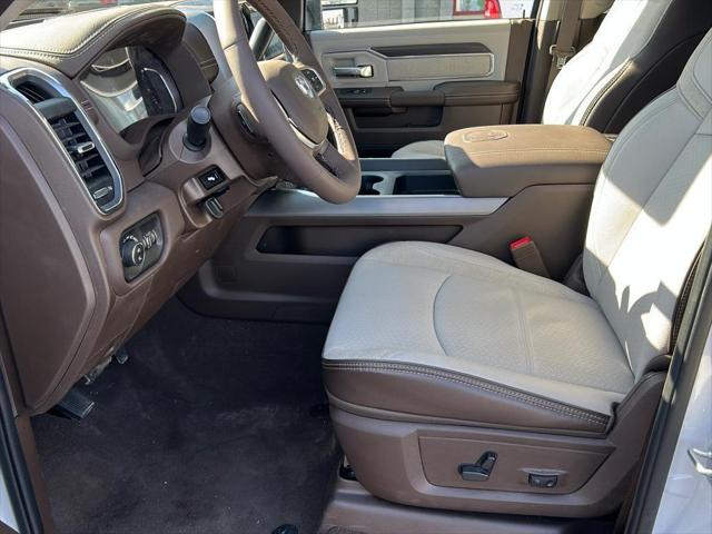 2025 RAM Ram 3500 RAM 3500 LARAMIE CREW CAB 4X4 8 BOX