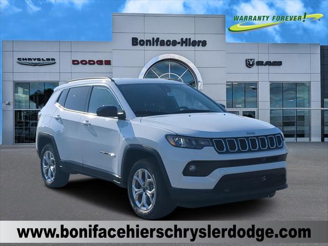 2025 Jeep Compass COMPASS LATITUDE 4X4