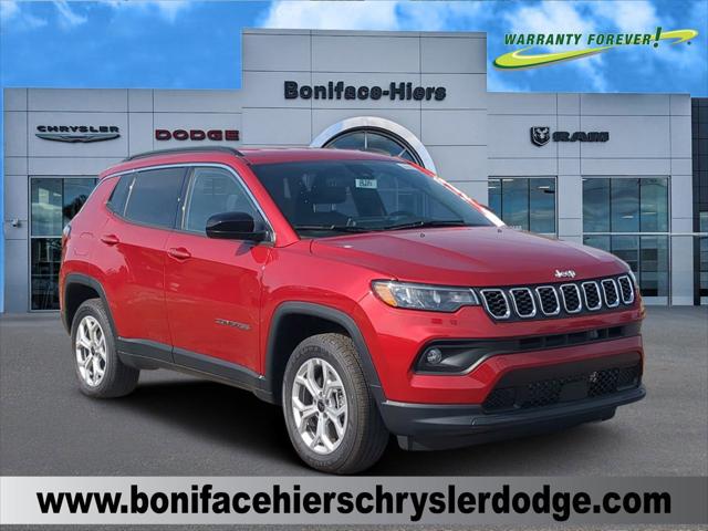 2025 Jeep Compass COMPASS LATITUDE 4X4