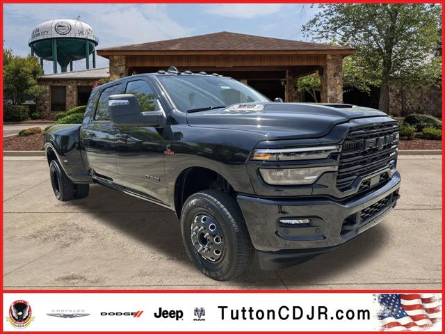 2025 RAM Ram 3500 RAM 3500 LARAMIE MEGA CAB 4X4 64 BOX