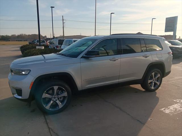 2025 Jeep Grand Cherokee GRAND CHEROKEE L LIMITED 4X2