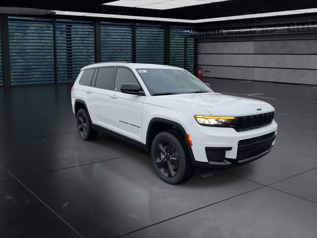2025 Jeep Grand Cherokee GRAND CHEROKEE L ALTITUDE X 4X4