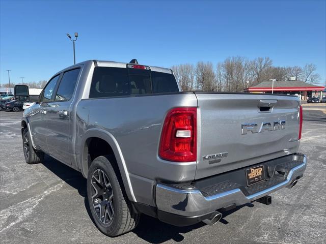 2025 RAM Ram 1500 RAM 1500 LARAMIE CREW CAB 4X4 57 BOX