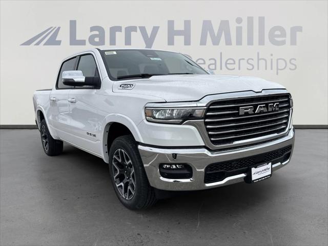 2025 RAM Ram 1500 RAM 1500 LARAMIE CREW CAB 4X4 57 BOX