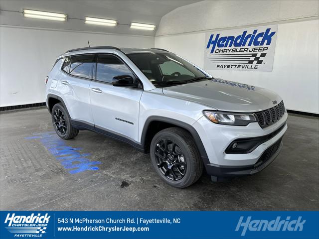 2025 Jeep Compass COMPASS LATITUDE 4X4