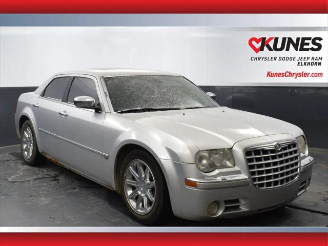 2005 Chrysler 300C Base