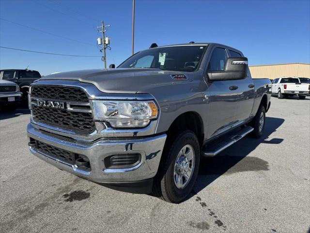 2024 RAM 2500 Tradesman Crew Cab 4x4 64 Box