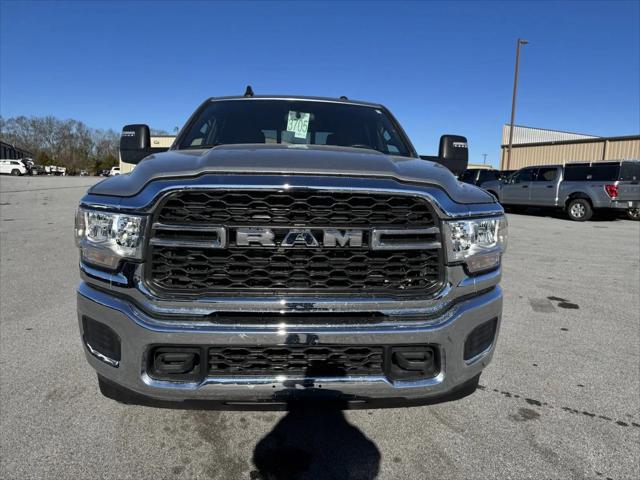 2024 RAM 2500 Tradesman Crew Cab 4x4 64 Box