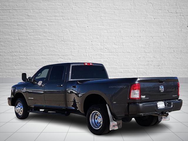 2022 RAM 3500 Big Horn Crew Cab 4x4 8 Box