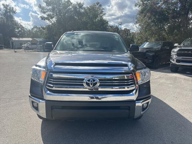 2017 Toyota Tundra SR5 5.7L V8