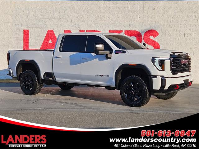 2024 GMC Sierra 2500HD 4WD Crew Cab Standard Bed AT4