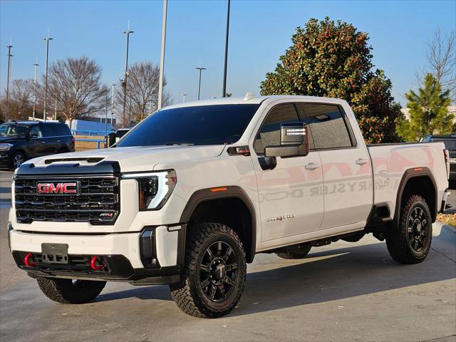 2024 GMC Sierra 2500HD 4WD Crew Cab Standard Bed AT4