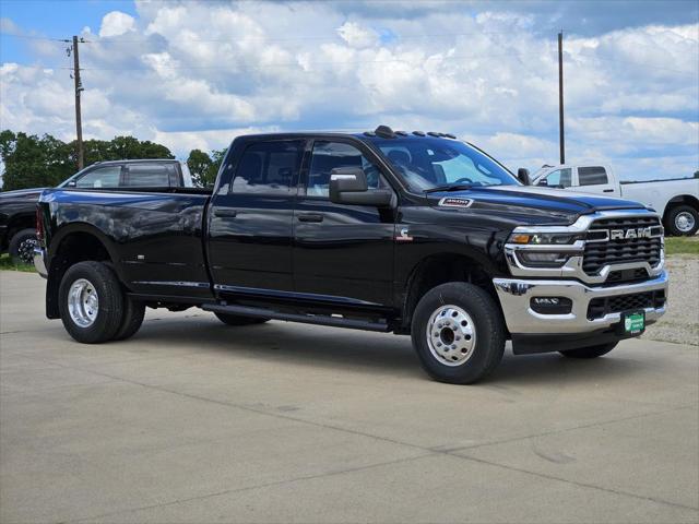 2025 RAM Ram 3500 RAM 3500 TRADESMAN CREW CAB 4X4 8 BOX