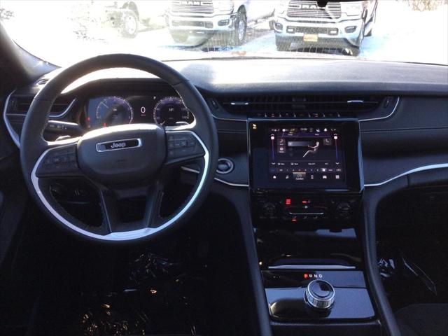 2024 Jeep Grand Cherokee L Altitude X 4x4