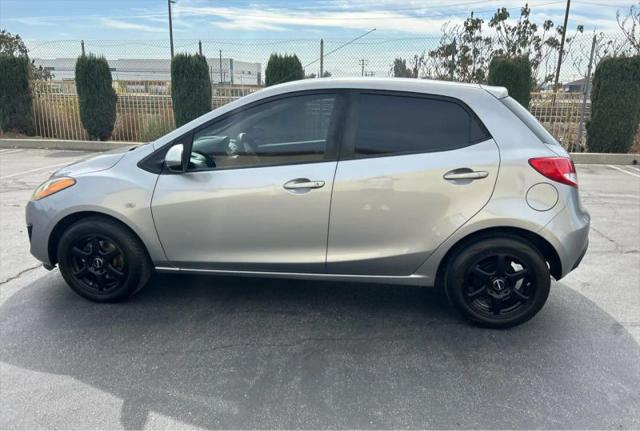 2014 Mazda Mazda2 Sport