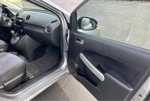 2014 Mazda Mazda2 Sport
