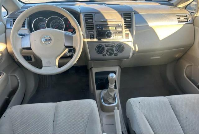 2012 Nissan Versa 1.8 S