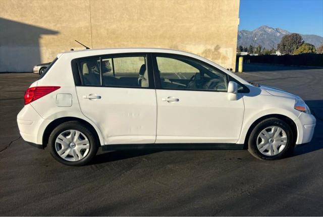 2012 Nissan Versa 1.8 S