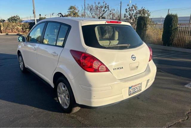 2012 Nissan Versa 1.8 S