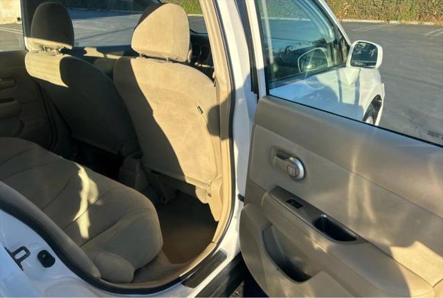 2012 Nissan Versa 1.8 S