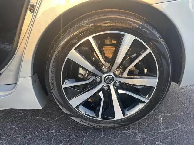 2021 Nissan Maxima SV Xtronic CVT