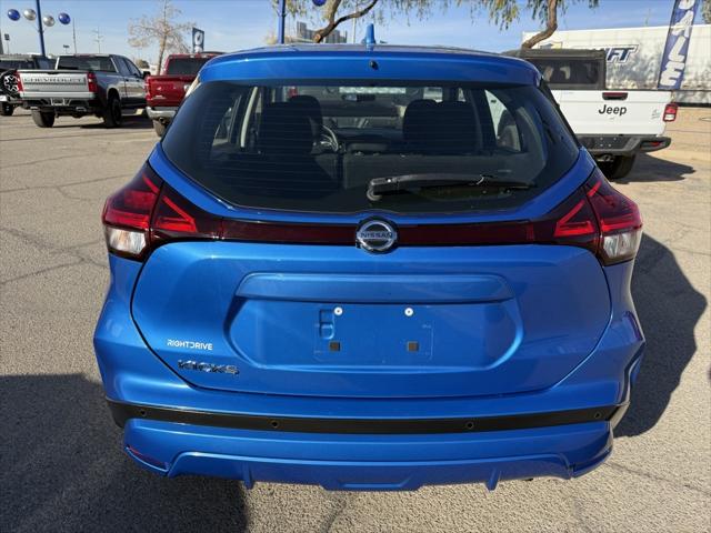 2021 Nissan Kicks S Xtronic CVT