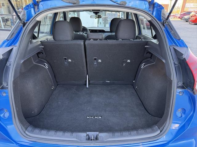 2021 Nissan Kicks S Xtronic CVT